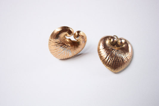 Rochas Heart-Shaped Clips