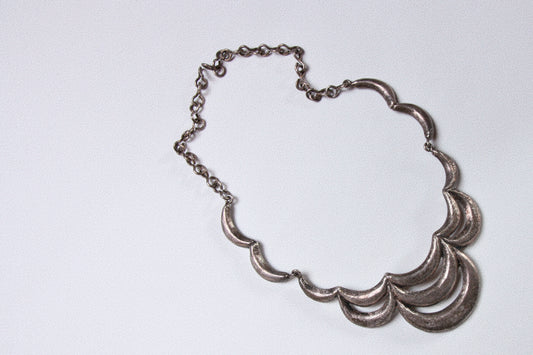 Lot 116: Vintage Necklace Isa Laure