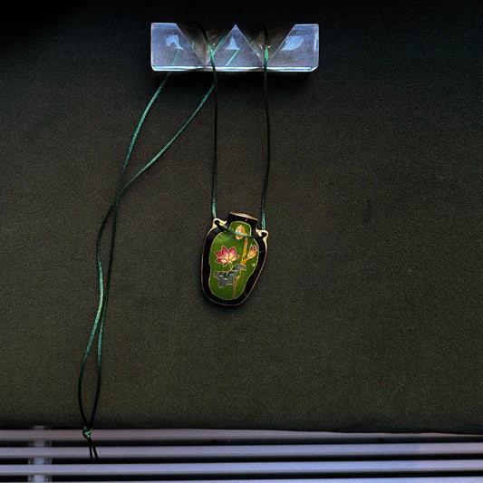 Lot 164: Vintage Bottle Pendant