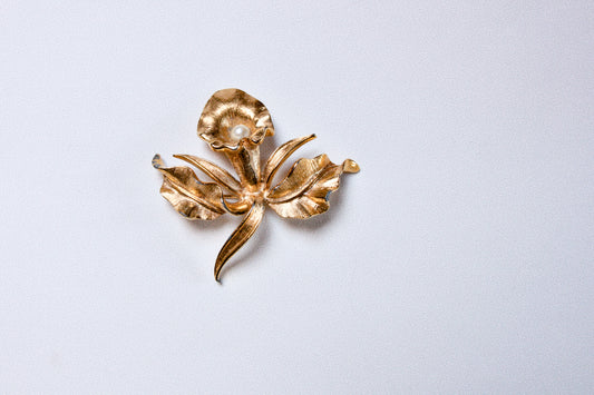 Lot 114: Vintage Boucher Brooch