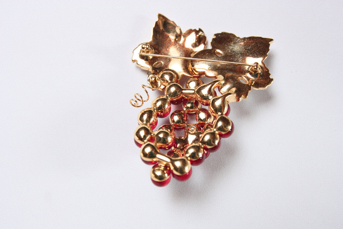 Lot 118: Vintage Swarovski Brooch