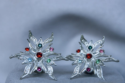 Lot 83: Vintage Stars Clip Earrings