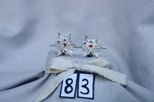 Lot 83: Vintage Stars Clip Earrings