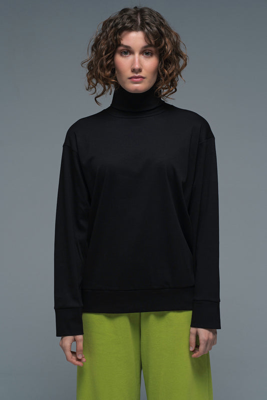 Cocoon Turtleneck in Silky Cotton